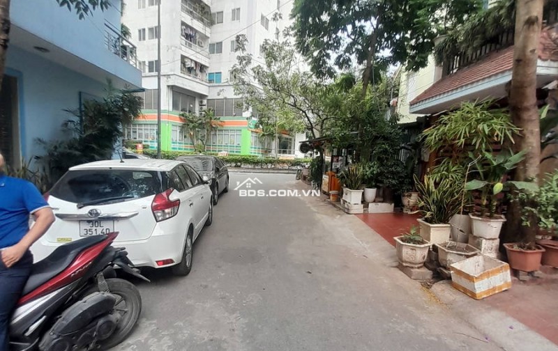 BÁN NHÀ TIỂU KHU ĐÔ THỊ NAM LA KHÊ 80Mx4 TẦNG vỉa hè,phân lô oto tránh, kinh doanh đỉnh 17.9 tỷ.